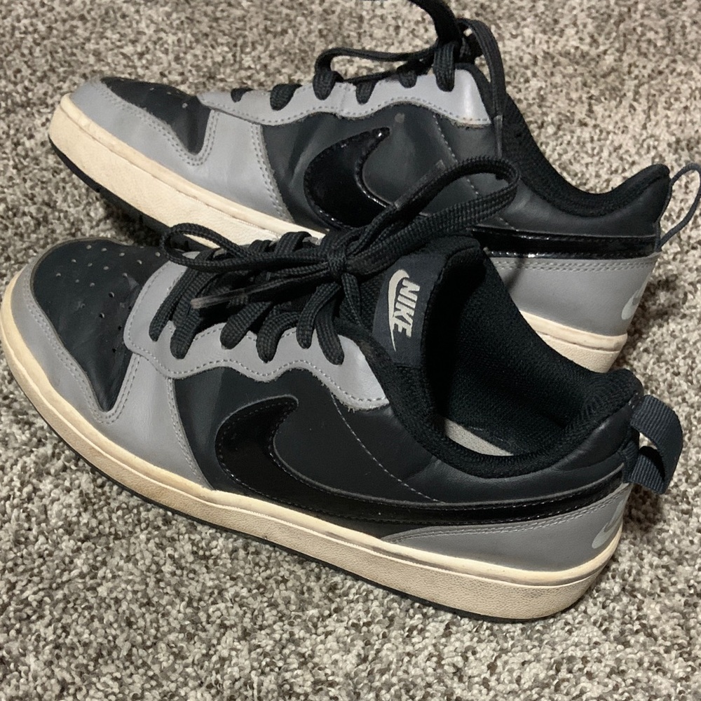 Nike Black & Gray Low-Top Sneakers